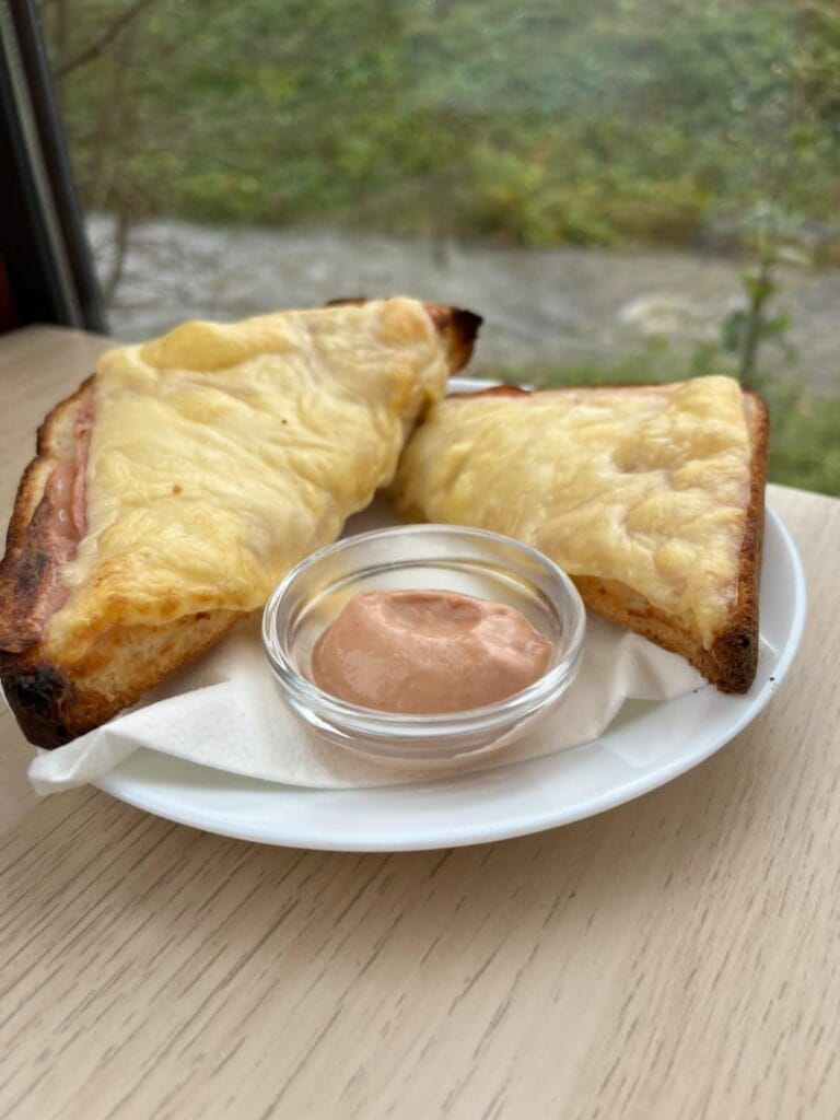 Bar Bazenček — Toast