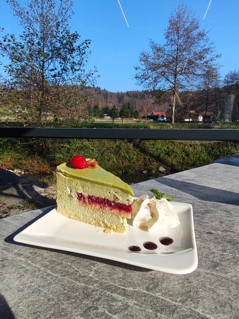 Bar Bazenček — Tortica